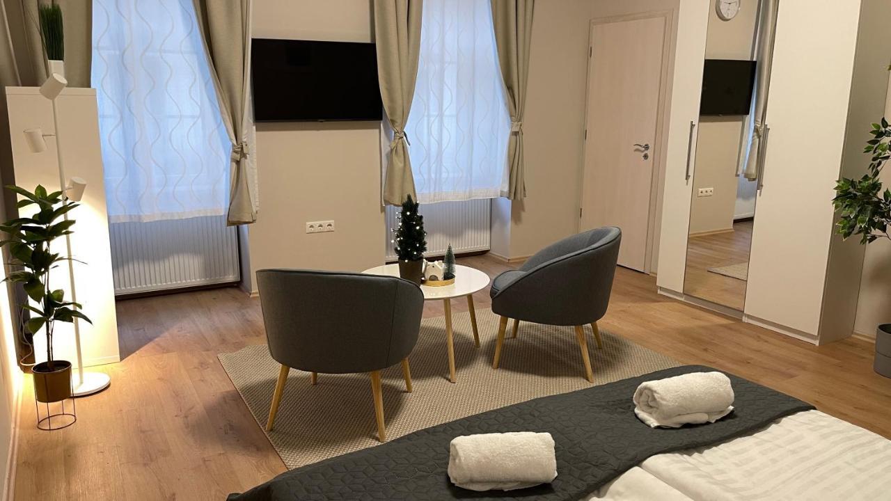 Urban Spirit 2 Apartment Budapest Luaran gambar
